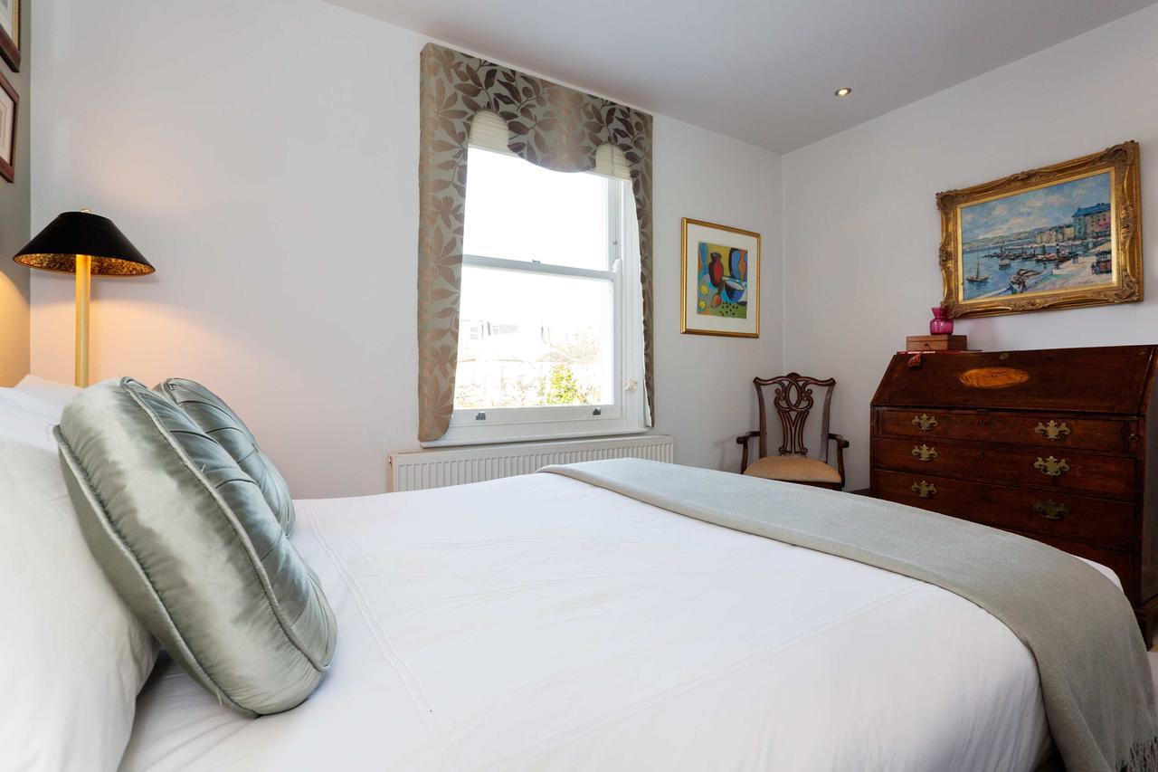 Veeve - Ellerby Parkside *